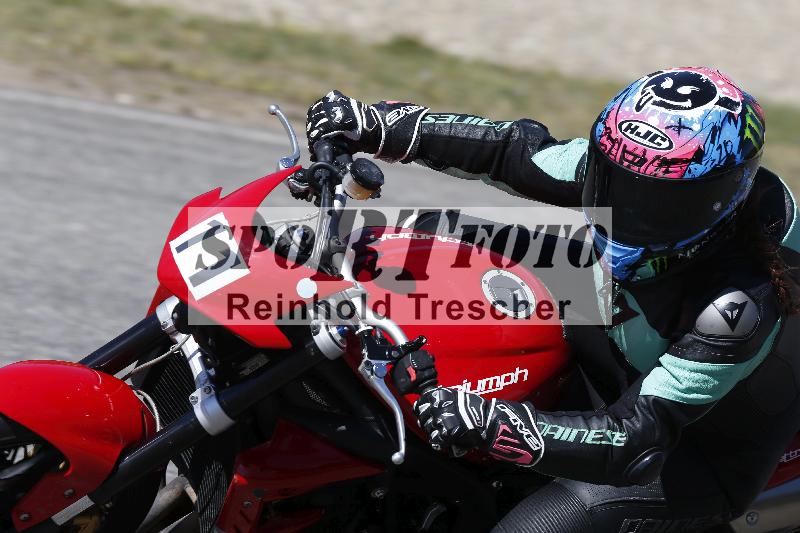 /06 08.04.2026 Cornu Master School ADR/Gruppe blau/11